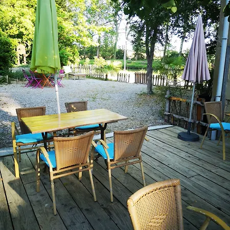 Alojamento de Acomodação e Pequeno-almoço La Bonne Planque - Maison Eclusiere De La Planque 3*
